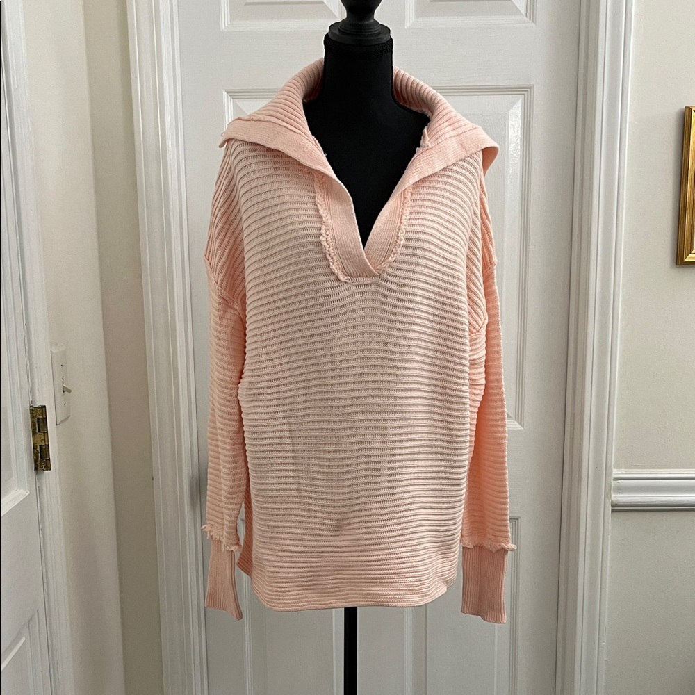 Elegant V-Neck Ribbed Sweater in Soft Pink